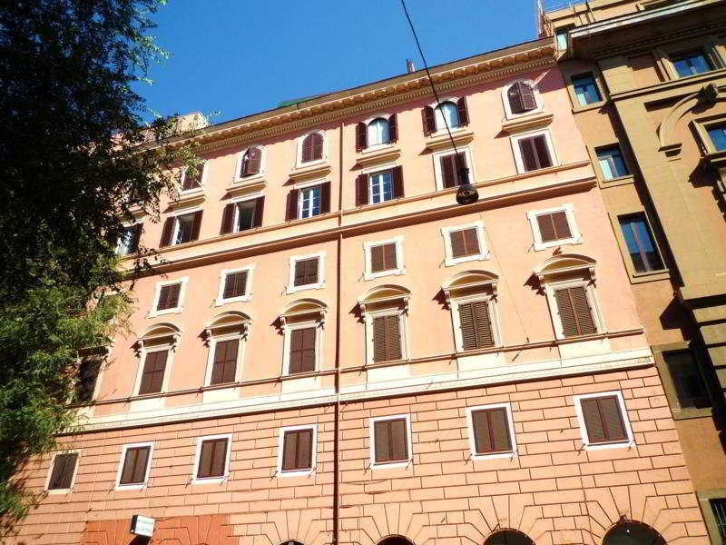 Luxury Ludovisi Affittacamere 3*