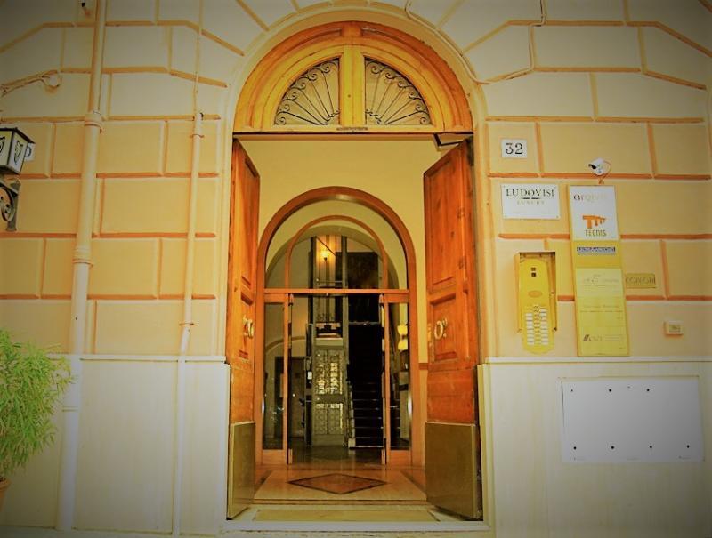Guest house Luxury Ludovisi 3*